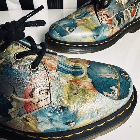 Dr. Martens RARE Hieronymus Bosch Garden of Earthly Delights Heaven Shoes - Picture 8 of 10